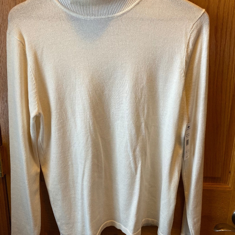 Larry Levine Vanilla Ice Turtle Neck-Rayon, Nylan